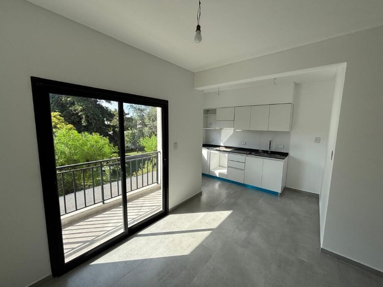 DEPARTAMENTO EN VENTA CON COCHERA ITUZAINGÓ NORTE - 9
