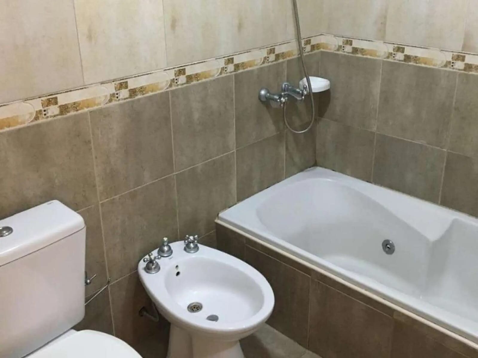 DEPARTAMENTO 2 AMBIENTES EN MORÓN CON PILETA - 12