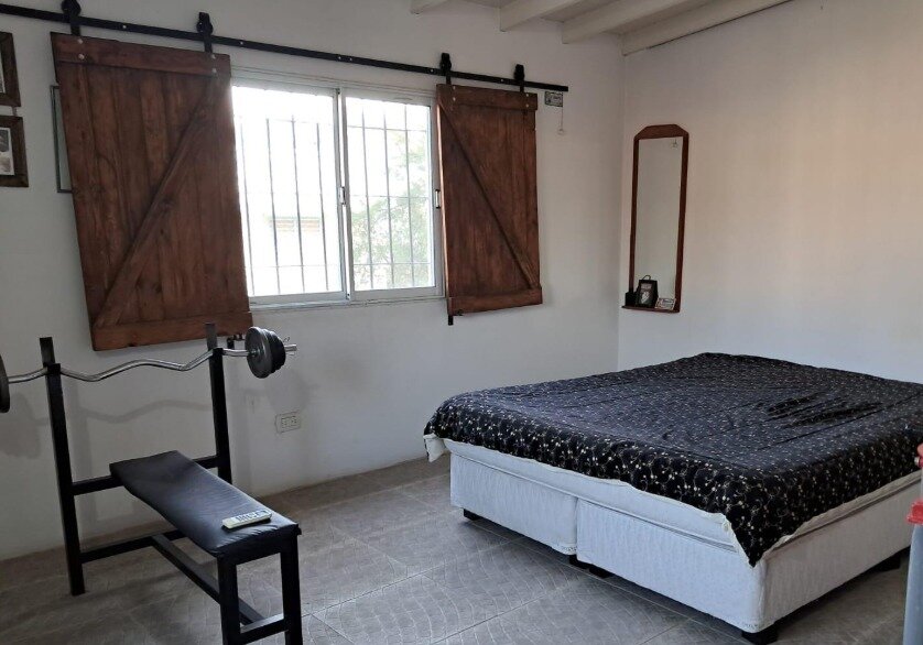 VENTA CASA 5 AMBIENTES CON PILETA EN PARQUE LELOIR - 13
