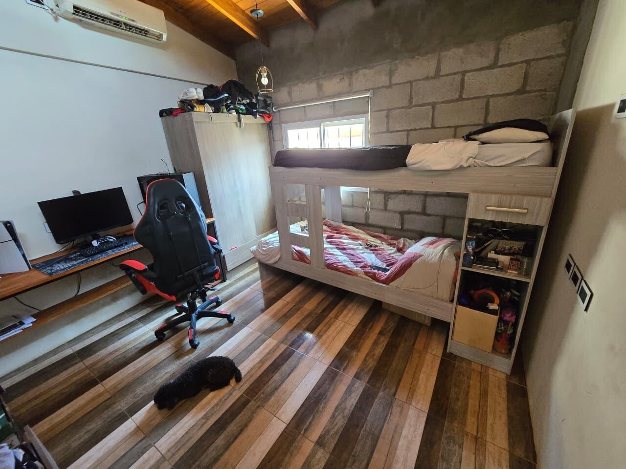 CASA EN VENTA 4 AMBIENTES CON PILETA EN SAN ANTONIO DE PADUA - 18