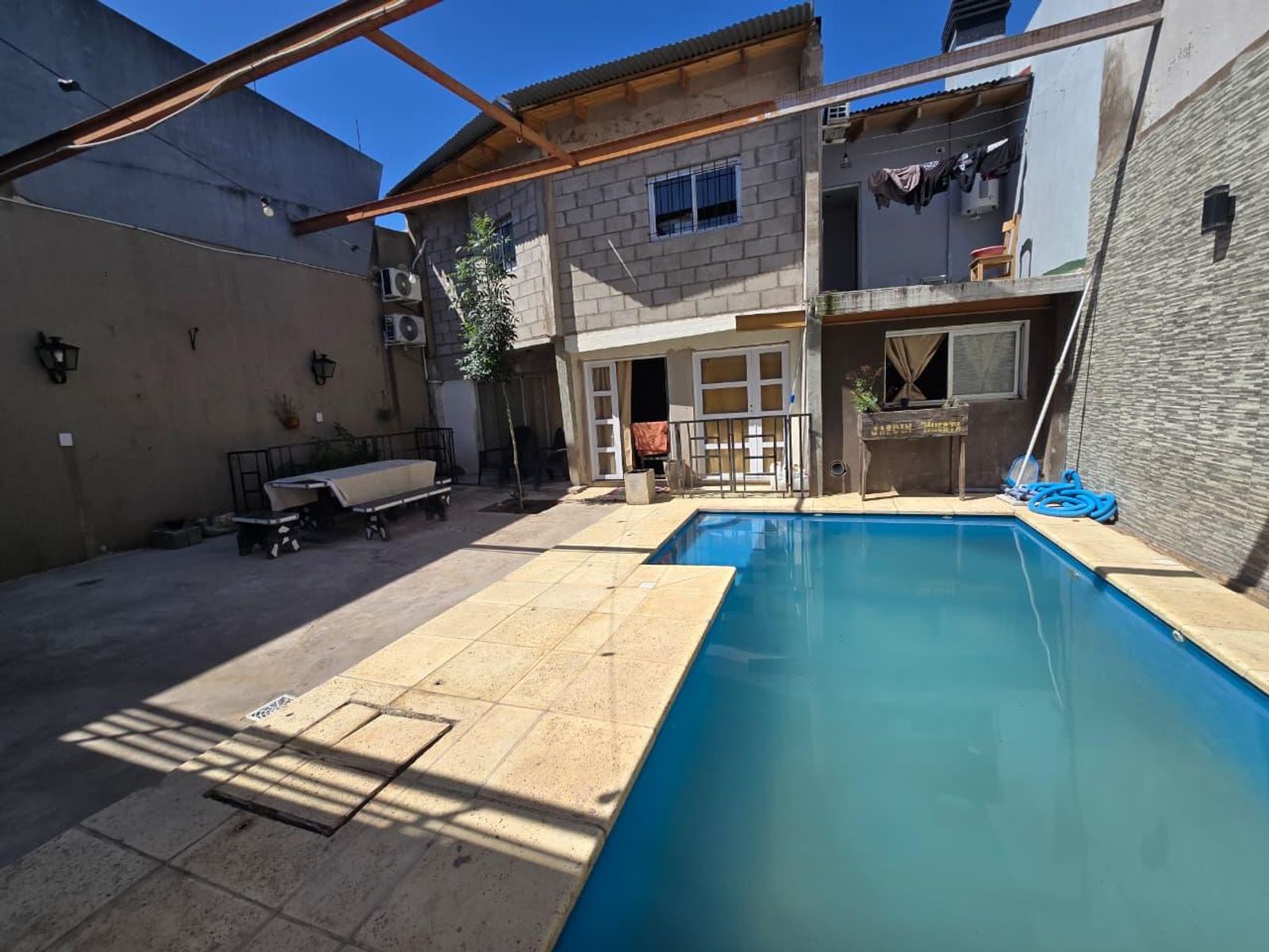 CASA EN VENTA 4 AMBIENTES CON PILETA EN SAN ANTONIO DE PADUA - 20