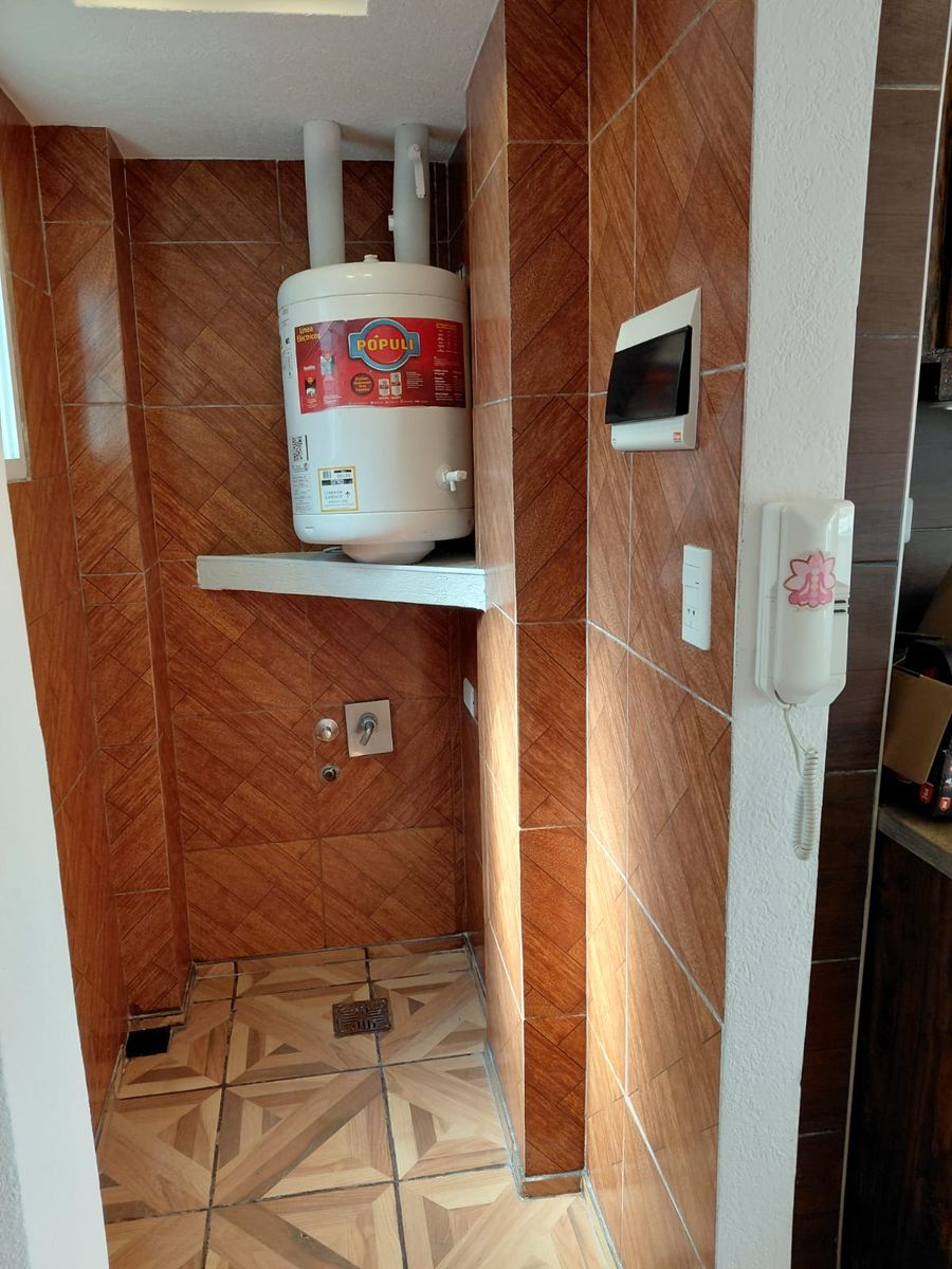 DEPARTAMENTO DE 3 AMBIENTES 2DO PISO - 16