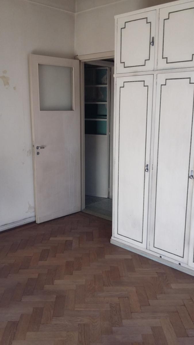 Semipiso 3 Amb. C/ Dependencia - 97 M² - Alberti al 0 (esq. Av Rivadavia al 2400) - CABA — foto 3