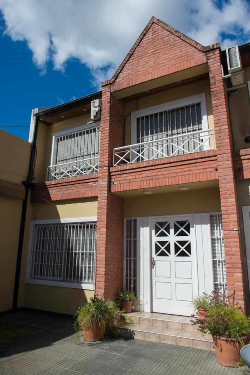 ESPLENDIDO DUPLEX CUATRO AMBIENTES OPTIMO EMPLAZAMIENTO - 7