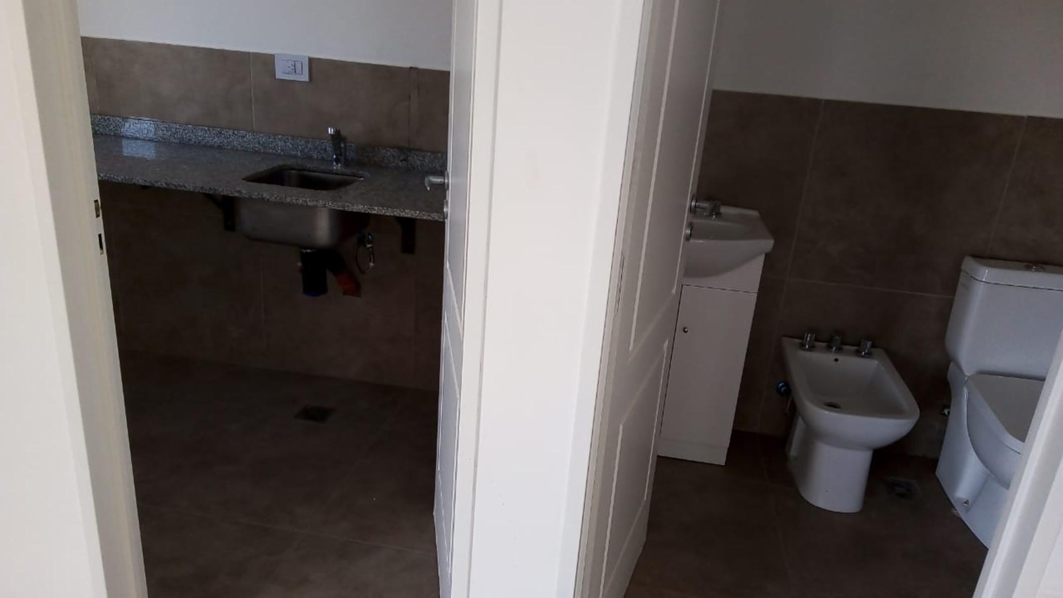 VENTA DEPARTAMENTO DE DOS AMBIENTES CON BALCON A ESTRENAR EN RAMOS MEJIA . U$S 77000 — foto 8