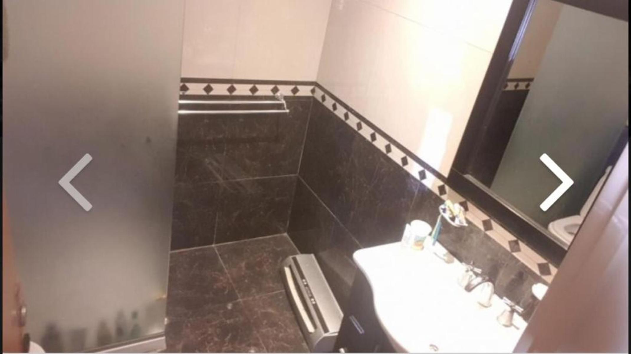 VENTA MODERNA CASA EN MORON. 4 DORMITORIOS PILETA QUINCHO, NADA POR HACERLE. U$S 105000 TOMA MENOR VALOR OPORTUNIDAD — foto 6