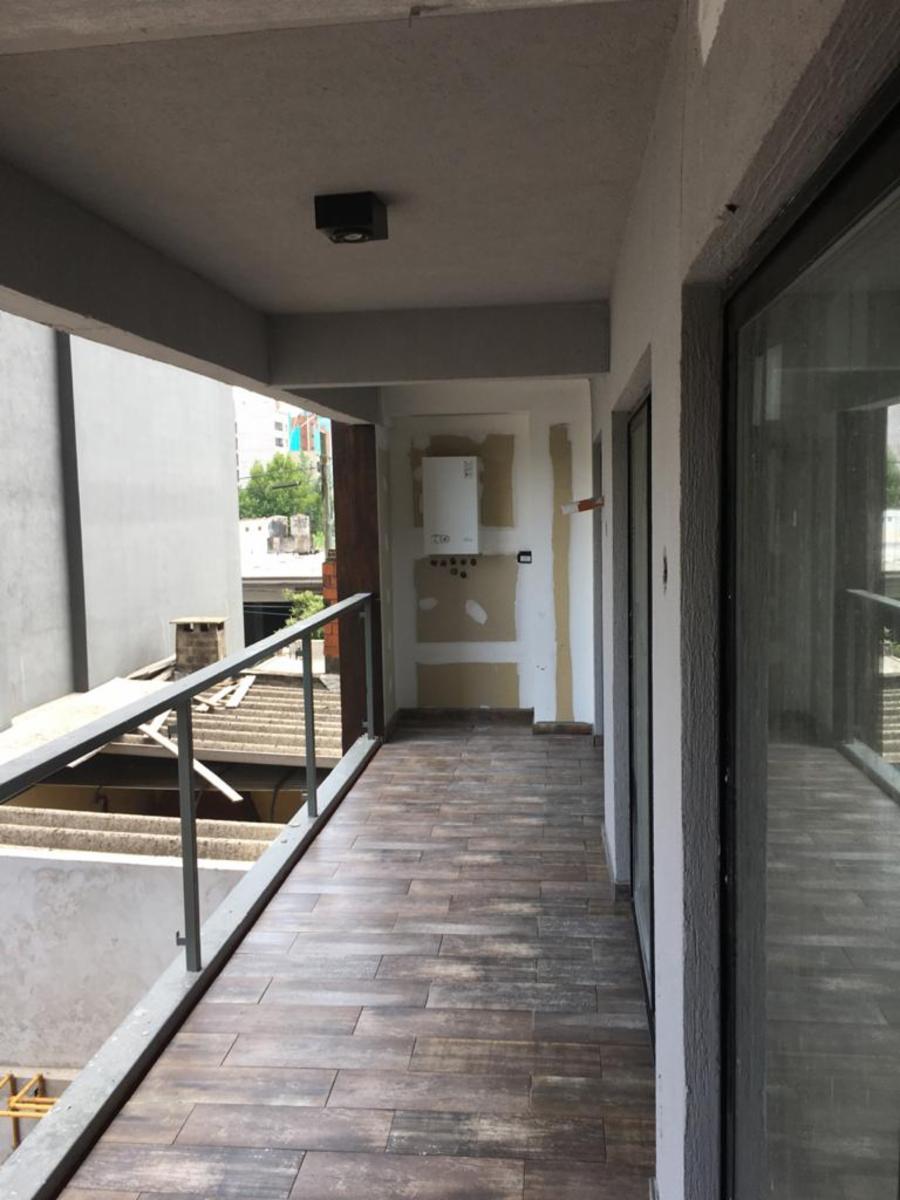 VENTA DEPARTAMENTOS EN MORON DE CATEGORIA. 2 Y 3 AMBIENTES DISPONIBLES. SUM PISCINA. PARA EXIGENTES — foto 3