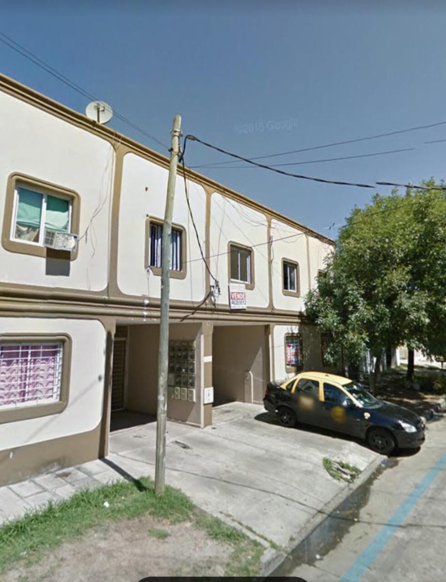 VENTA DEPARTAMENTO DE DOS AMBIENTES EN TESEI LIMITE CON CASTELAR, CON PILETA Y TERRAZA. U$S 32000 PEQUEÑA FINANCIACION — foto 7