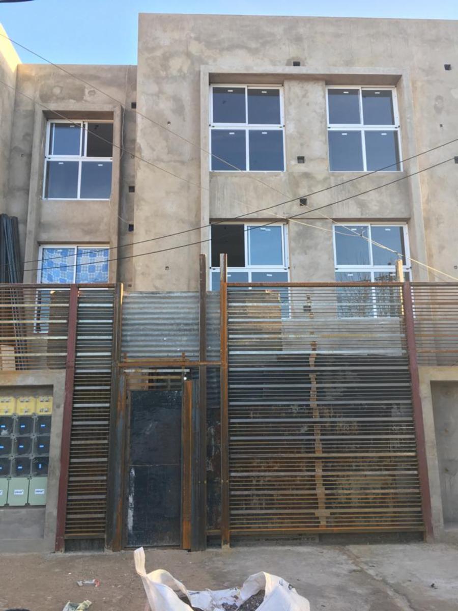 VENTA DEPARTAMENTOS DE 1 Y 2 AMBIENTES CON PATIO , DE CALIDAD EN VILLA LUZURIAGA. DESDE U$S 49000 — foto 2