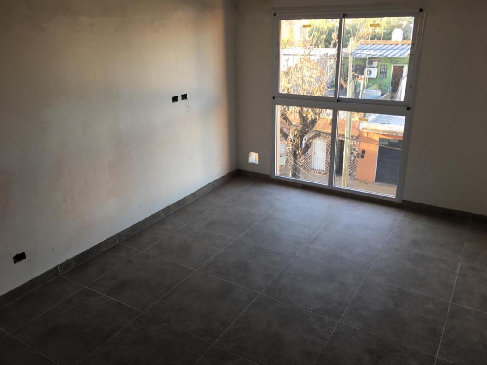 VENTA DEPARTAMENTOS DE 1 Y 2 AMBIENTES CON PATIO EN LUZURIAGA. DESDE U$S 49000 — foto 4