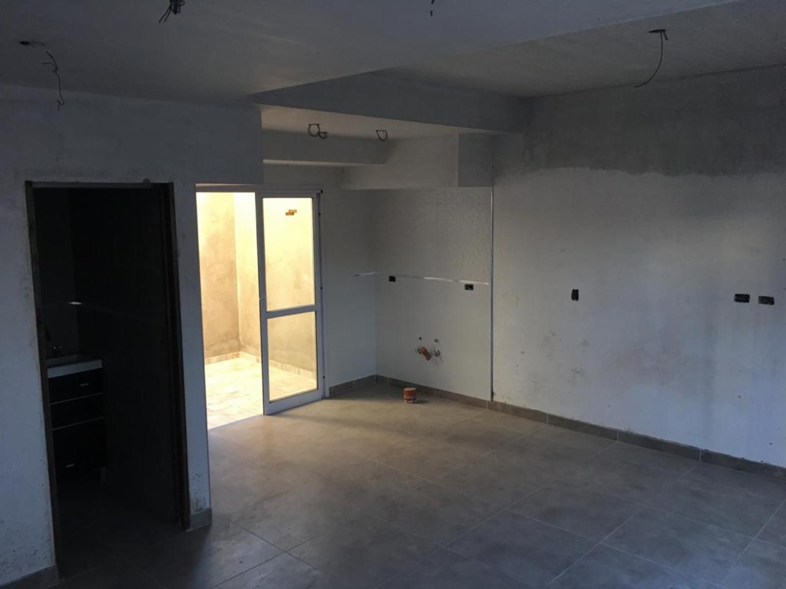 VENTA DEPARTAMENTOS DE 1 Y 2 AMBIENTES CON PATIO EN LUZURIAGA. DESDE U$S 49000 — foto 10