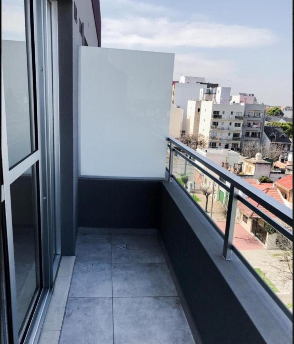 VENTA DEPARTAMENTOS DE DOS AMBIENTES DE CATEGORIA, JAKUZZI, PARRILAS SOLARIUM. U$S 60000 — foto 7