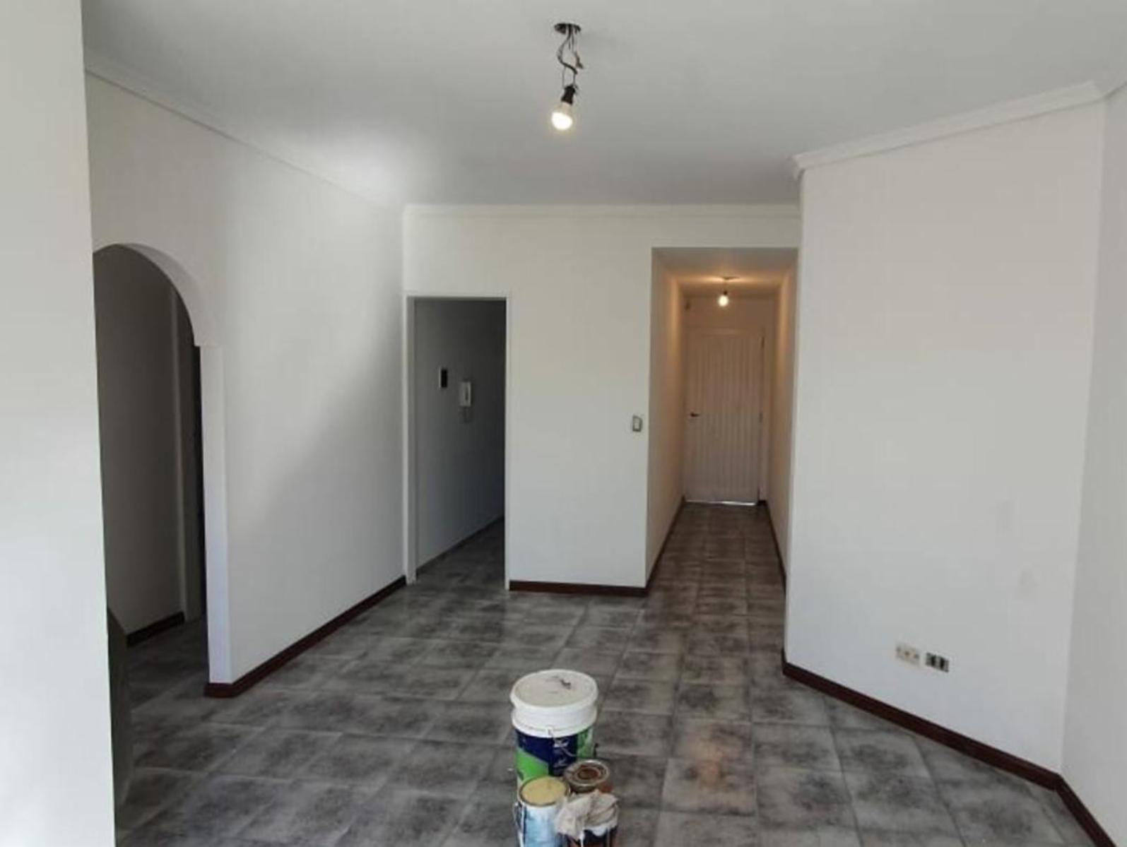 VENTA DEPARTAMENTO DE 3 AMBIENTES EN RAMOS MEJIA