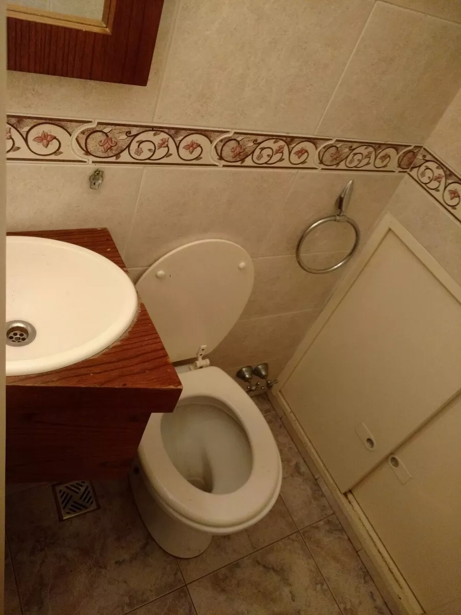 Hermoso Triplex De Categoria En En Venta En Villa Luzuriaga — foto 4