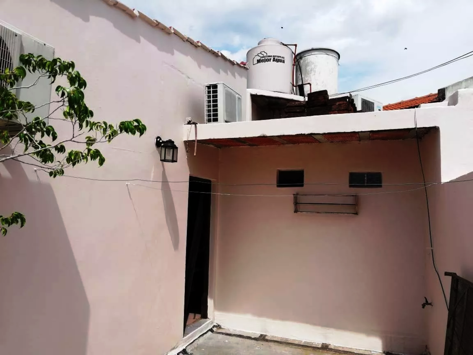 Casa de 4 ambientes en dos planta con cochera — foto 6