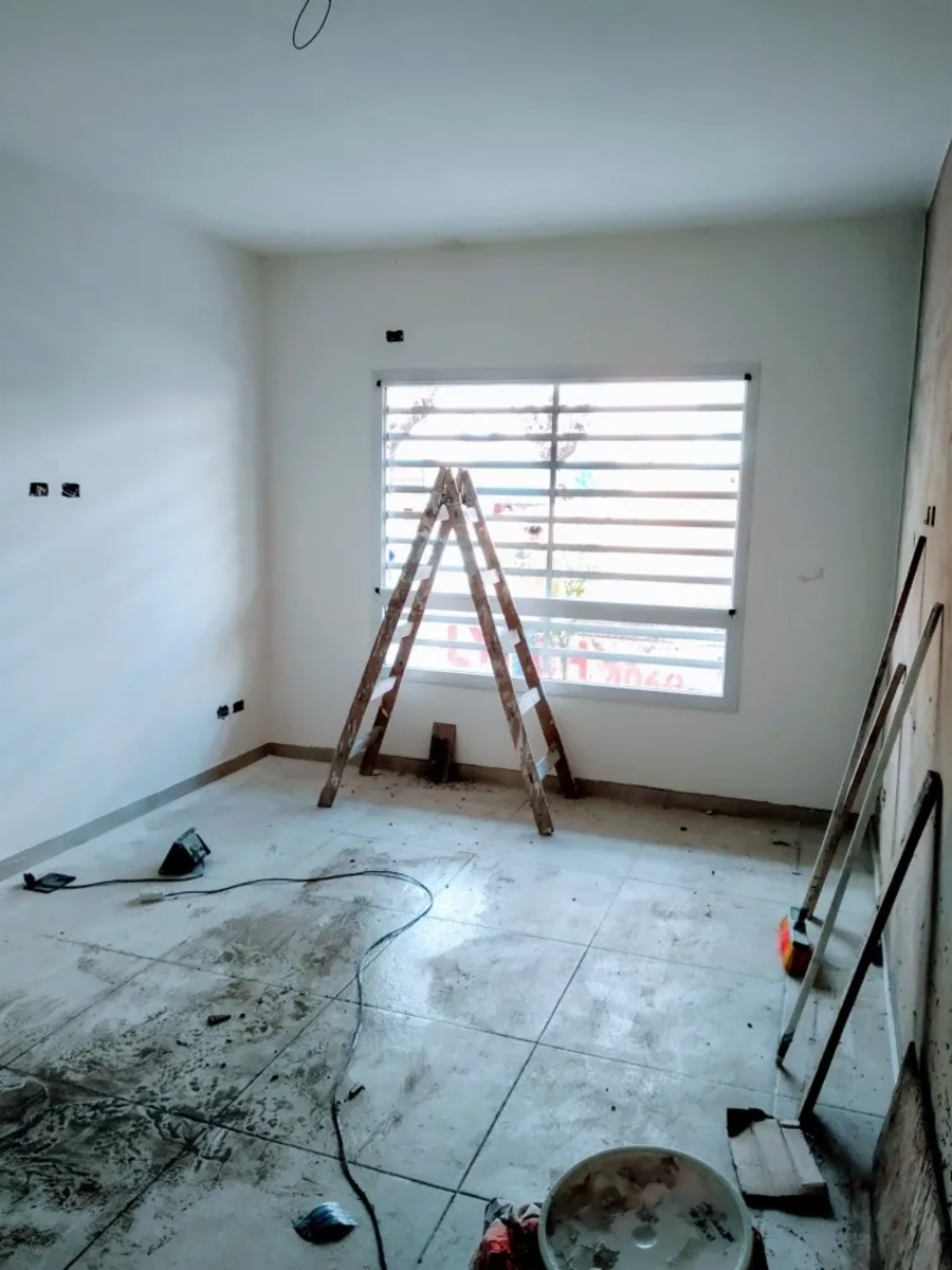 Excelente departamento de 3 ambientes al frente con patio A estrenar — foto 6
