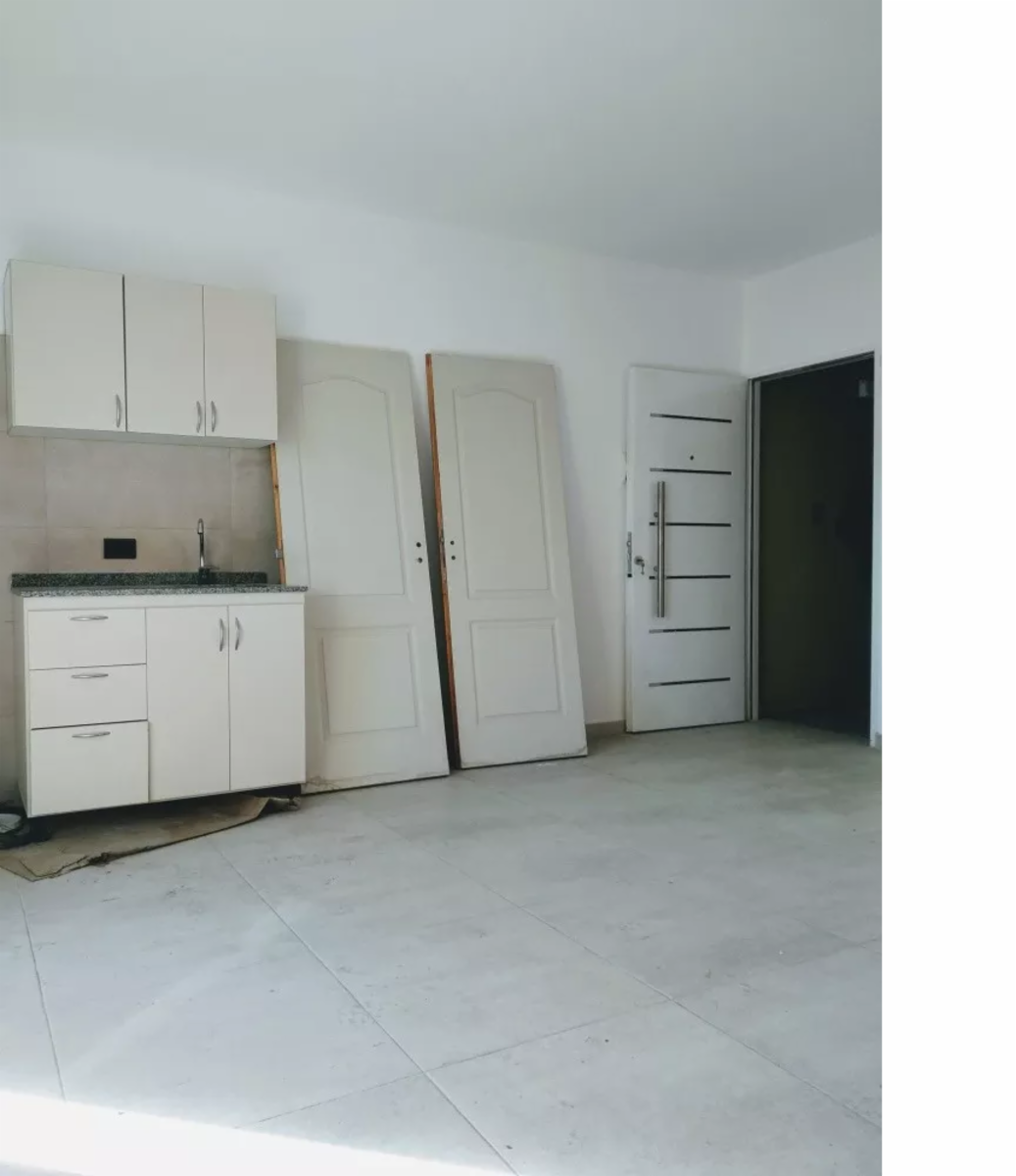 Excelente departamento de 3 ambientes estrenar en zona San Justo centro — foto 5