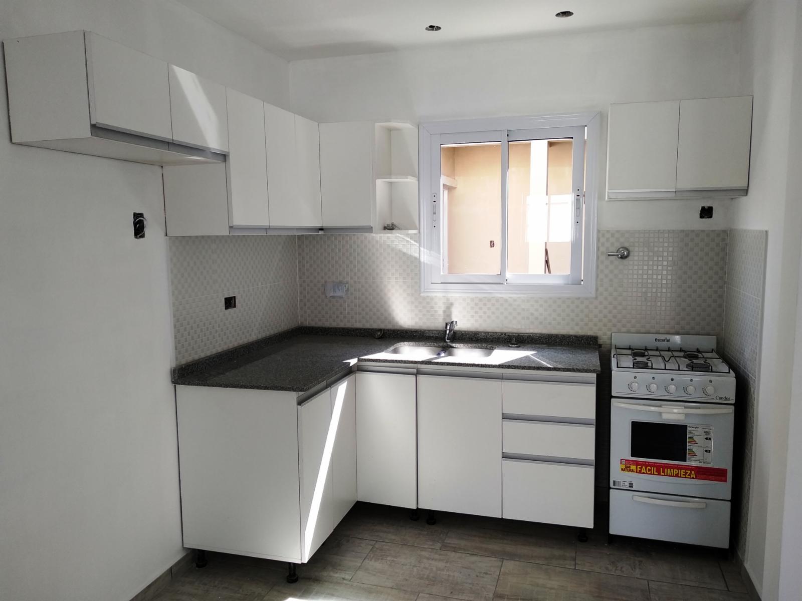 Departamento 3 ambiente CON TERRAZA PROPIA EN VENTA RAMOS MEJIA — foto 3