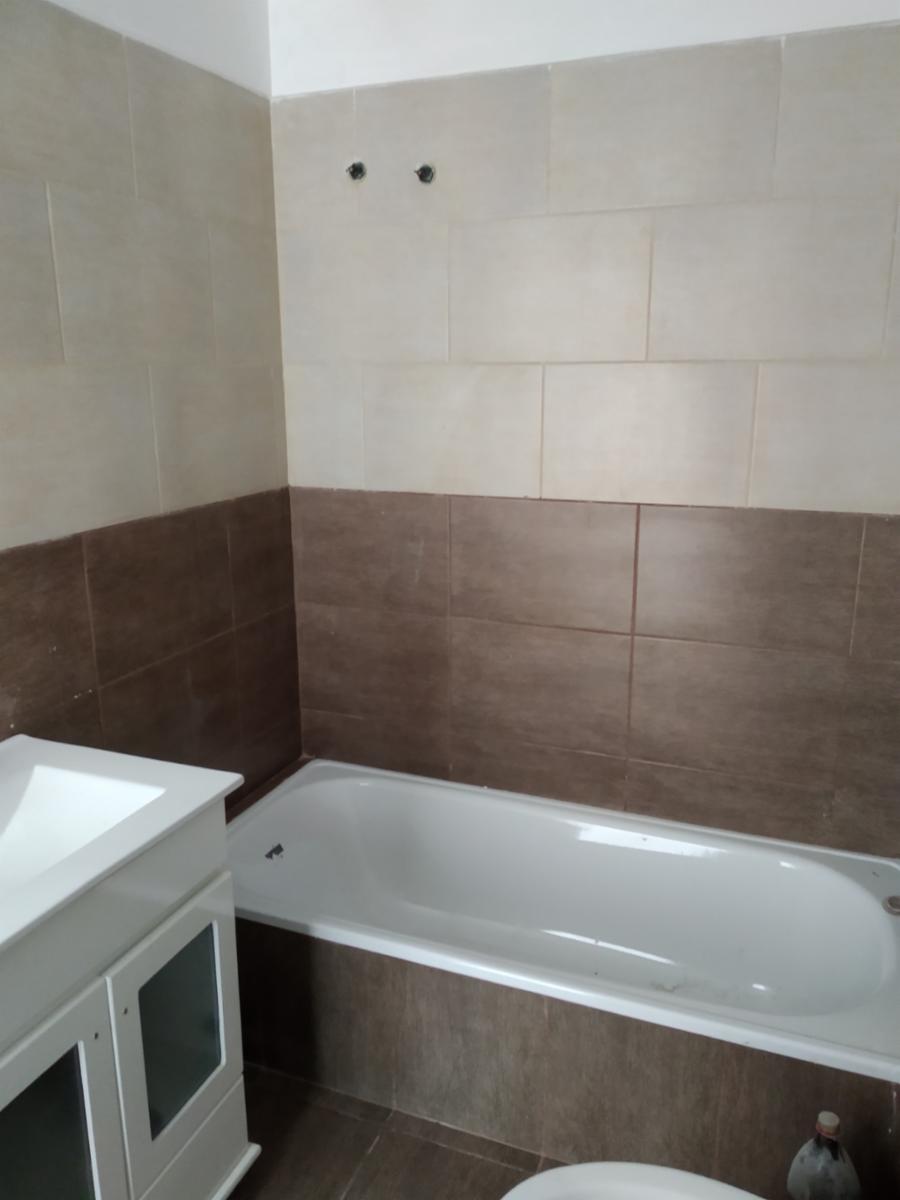 Depto de 2 ambientes con cochera y patio en venta en Ramos Mejia — foto 3