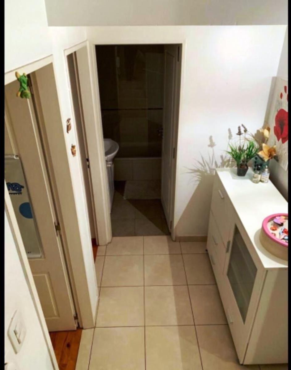 VENTA DE DEPARTAMENTO EN DUPLEX TIPO CASA DE 4 AMBIENTES EN RAMOS MEJIA — foto 7