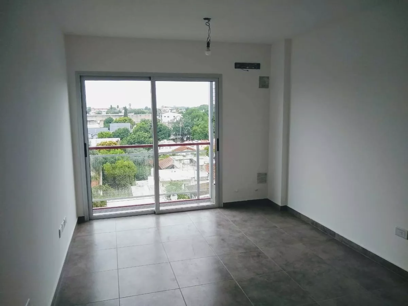 DEPARTAMENTO DE 2 AMBIENTES EN VENTA - MORON — foto 8