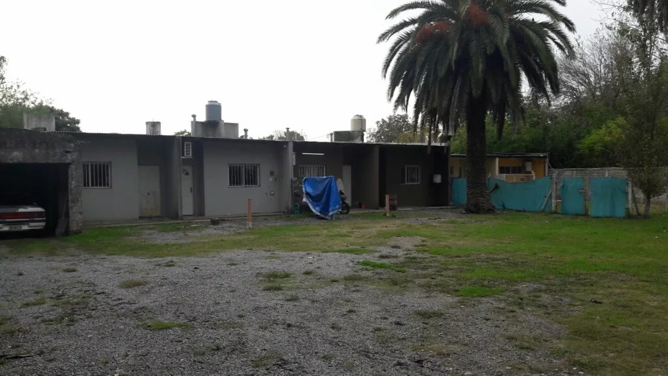 EXCELENTE LOTE CON VIVIENDAS EN VENTA - MERLO — foto 4