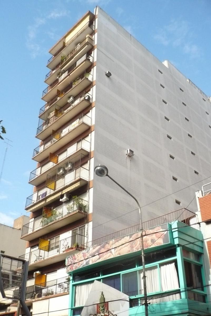 DEPARTAMENTO DE 2 AMBIENTES EN VENTA - RAMOS MEJIA