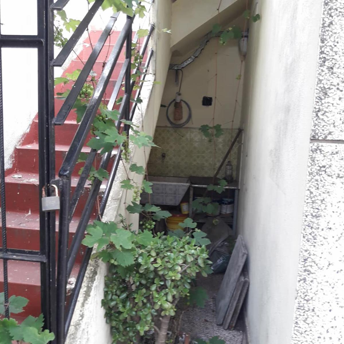 GALPON CON CASA DE 3 AMBIENTES EN VENTA - LOMAS DEL MIRADOR — foto 9