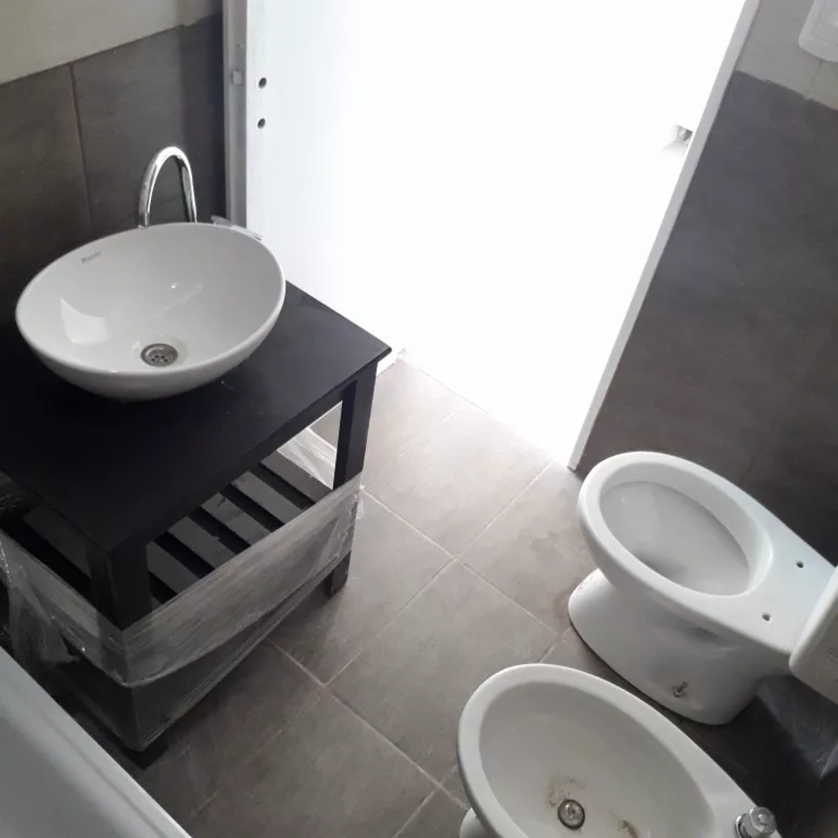 HERMOSO DEPARTAMENTO DE 2 AMBIENTES A ESTRENAR EN VENTA - RAMOS MEJIA — foto 4