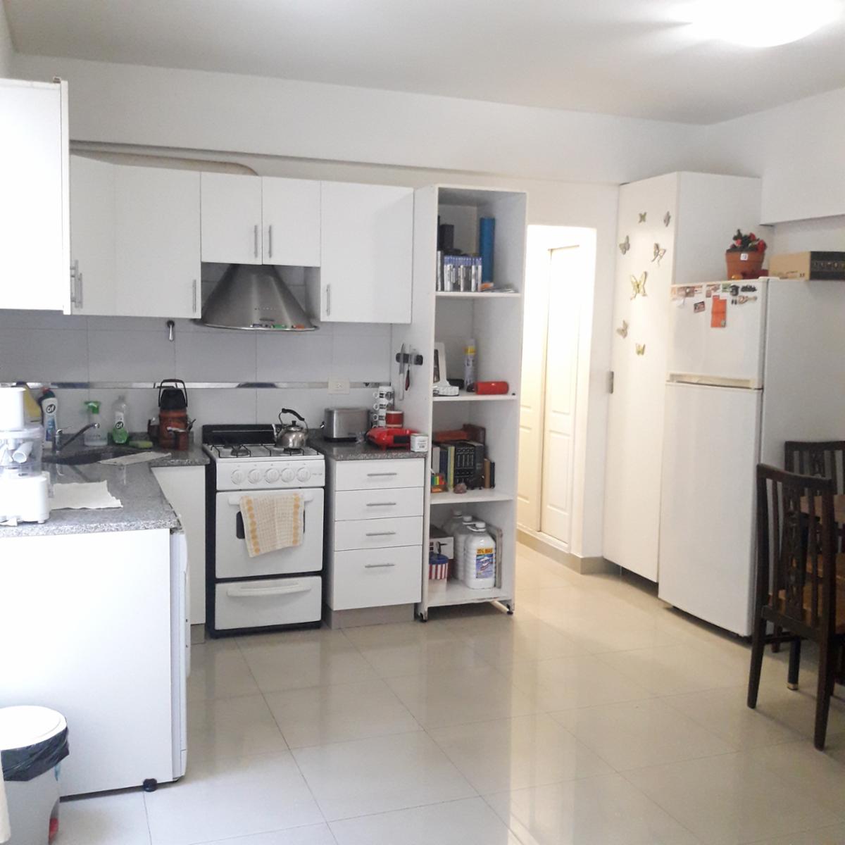 DEPARTAMENTO DE 2 AMBIENTES CON COCHERA DESCUBIERTA EN VENTA - VILLA LUZURIAGA — foto 9