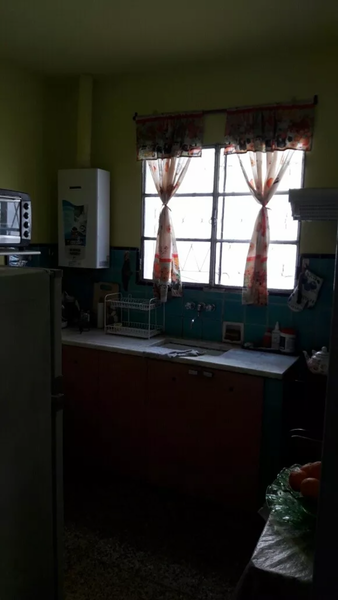 CASA DE 3 AMBIENTE SOBRE LOTE PROPIO EN VENTA - LOMAS DEL MIRADOR — foto 13