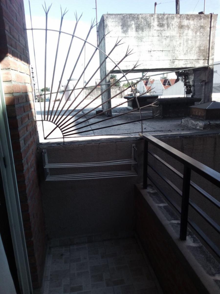 EXCELENTE DEPARTAMENTO DE 2 AMBIENTES CON COCHERA EN VENTA - RAMOS MEJIA — foto 7