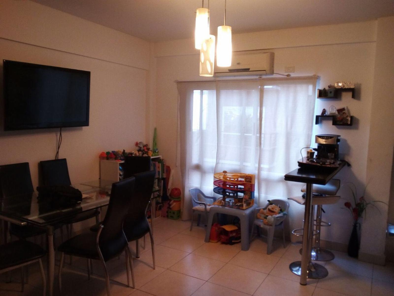 EXCELENTE DEPARTAMENTO DE 2 AMBIENTES CON COCHERA EN VENTA - RAMOS MEJIA — foto 10