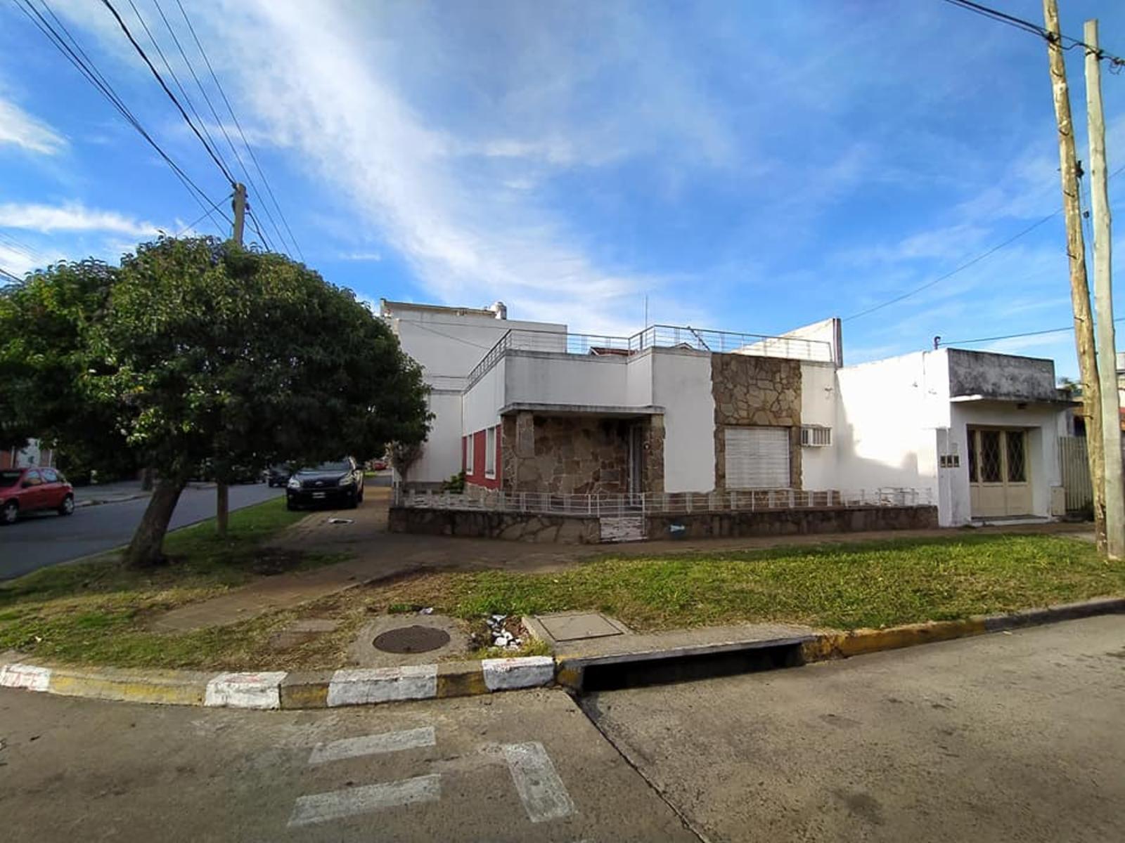VENTA DE CASA 5 AMBIENTES EN VILLA LUZURIAGA — foto 11