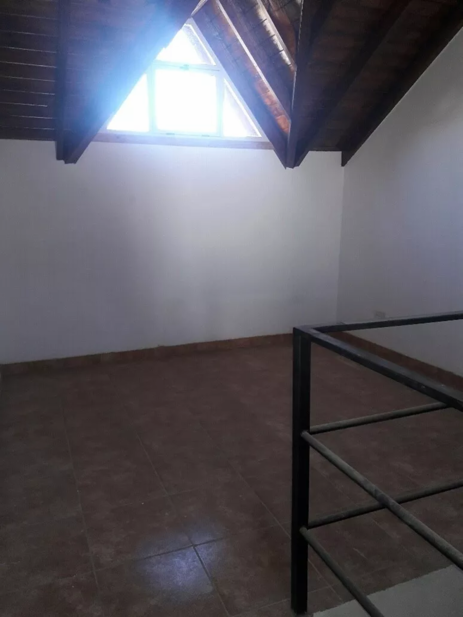 TRIPLEX 4 AMBIENTES EN VENTA NUEVO VALOR PRECIO AL CONTADO — foto 8