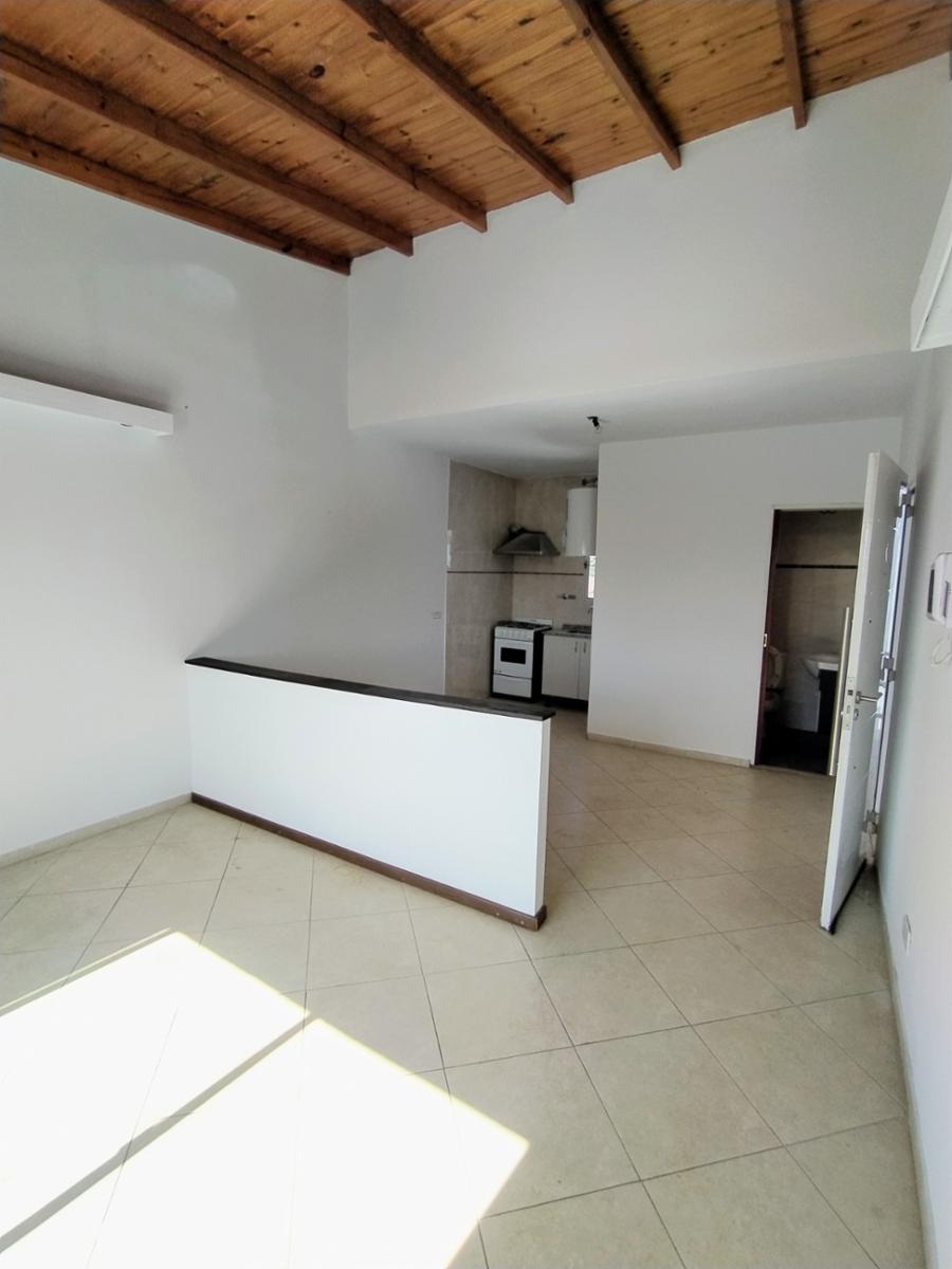 Monoambiente en Venta en Villa Luzuriaga — foto 4