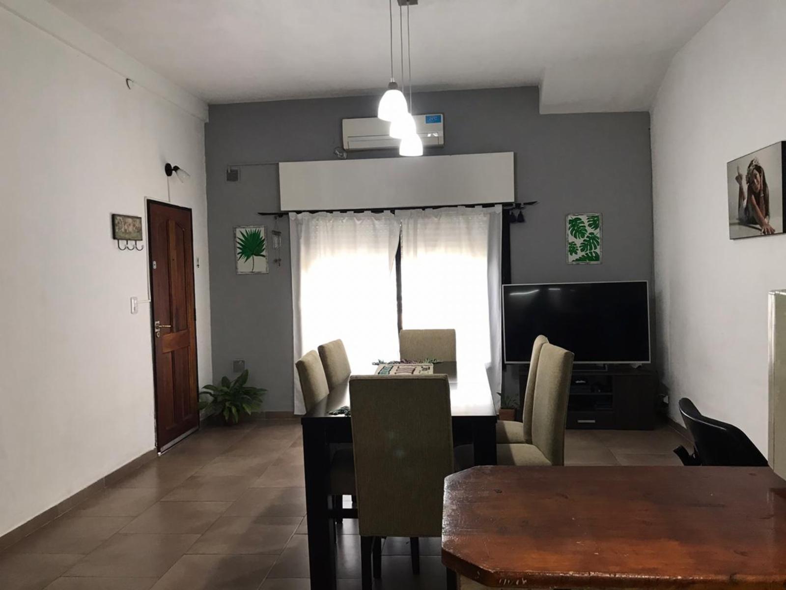 PH de 4 ambientes con cochera, patio y parrilla en venta en San Justo — foto 5