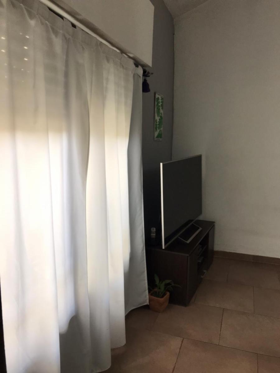 PH de 4 ambientes con cochera, patio y parrilla en venta en San Justo — foto 6