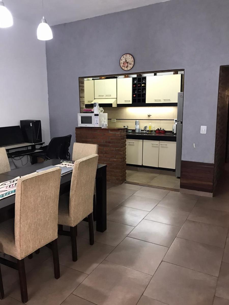 PH de 4 ambientes con cochera, patio y parrilla en venta en San Justo — foto 9