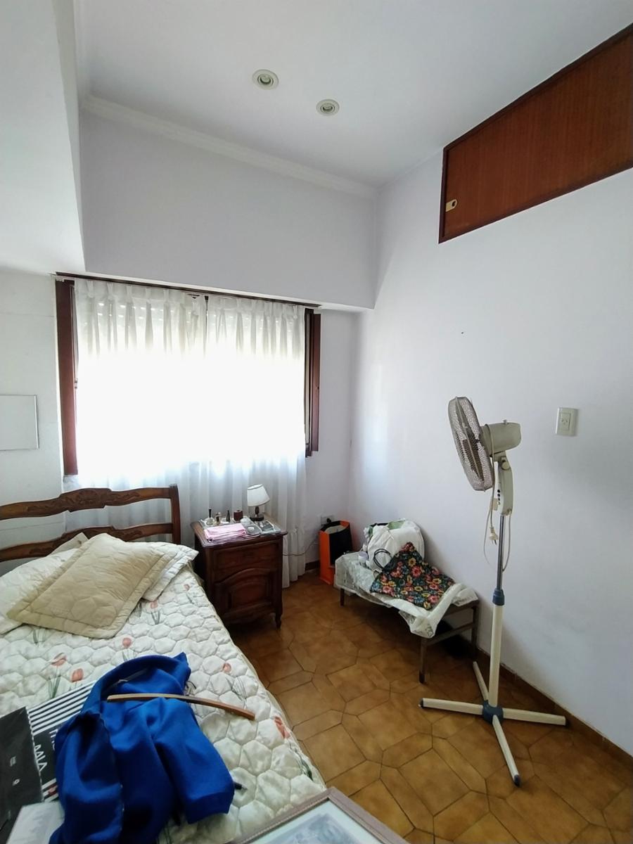 PH en venta a refaccionar de 3 Ambientes al frente posibilidad de ampliación — foto 3