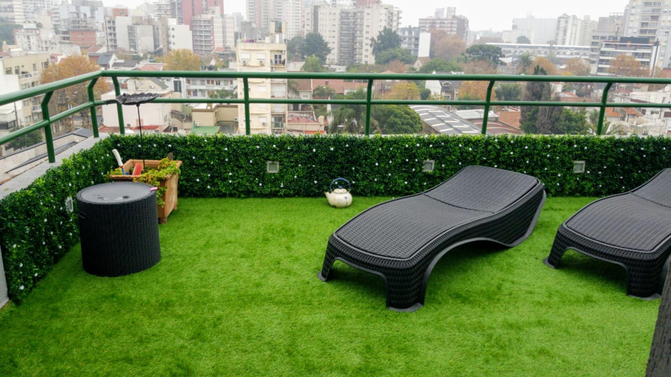 Excelente departamento de 4 ambientes en dos pisos con cochera doble baulera terraza y parrilla en Ramos Mejia — foto 6
