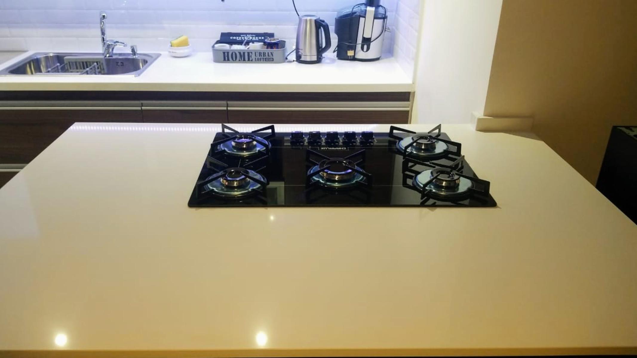 Excelente departamento de 4 ambientes en dos pisos con cochera doble baulera terraza y parrilla en Ramos Mejia — foto 13