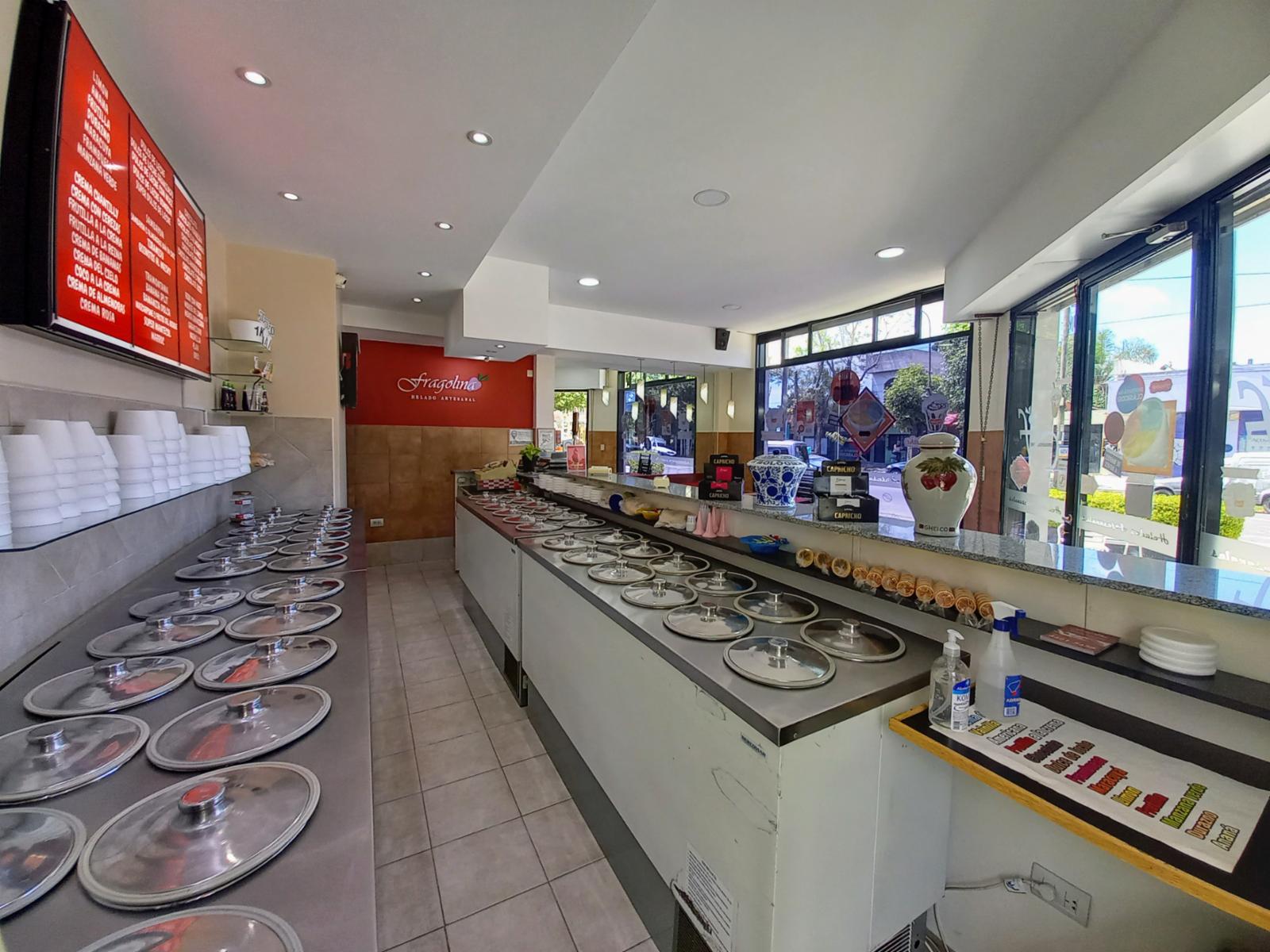 Venta de importante fondo de comercio Heladería zona Villa Luzuriaga — foto 10