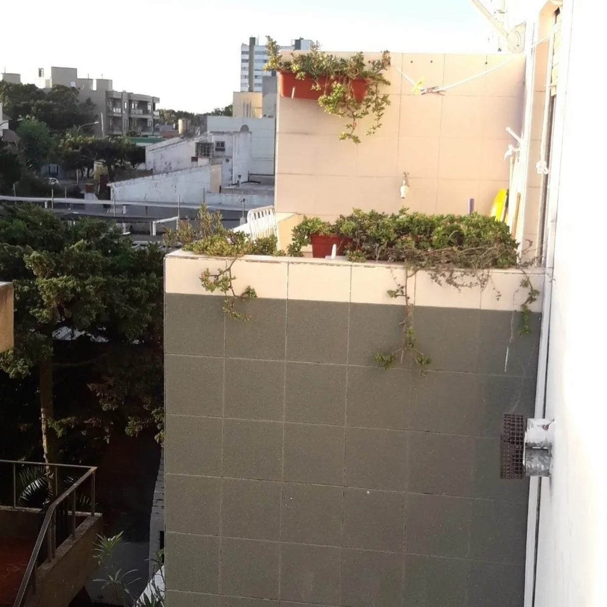 Departamento en alquiler para 4 personas con cochera cubierta a una cuadra del mar en Costa Azul — foto 11