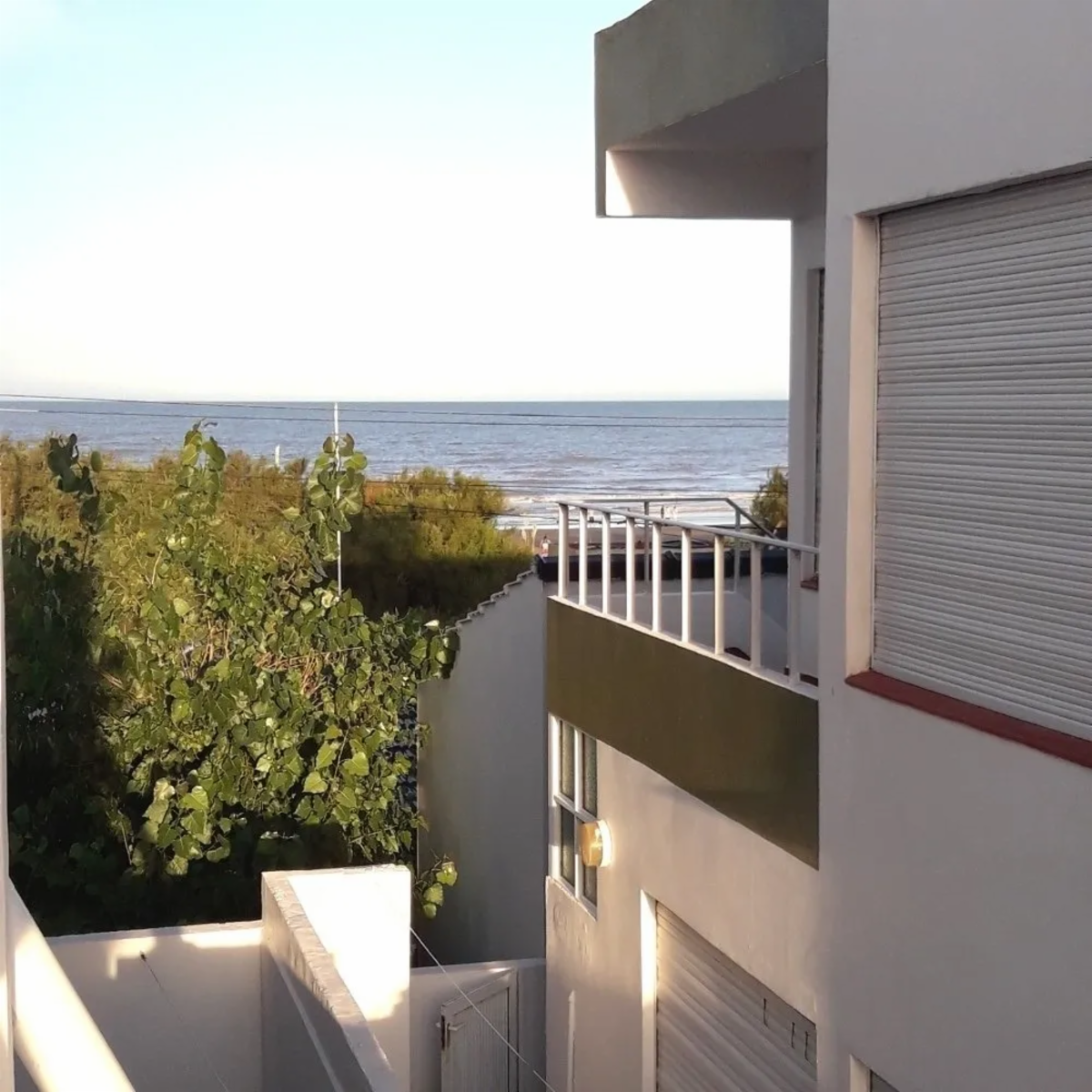 Departamento en alquiler para 4 personas con cochera cubierta a una cuadra del mar en Costa Azul — foto 14