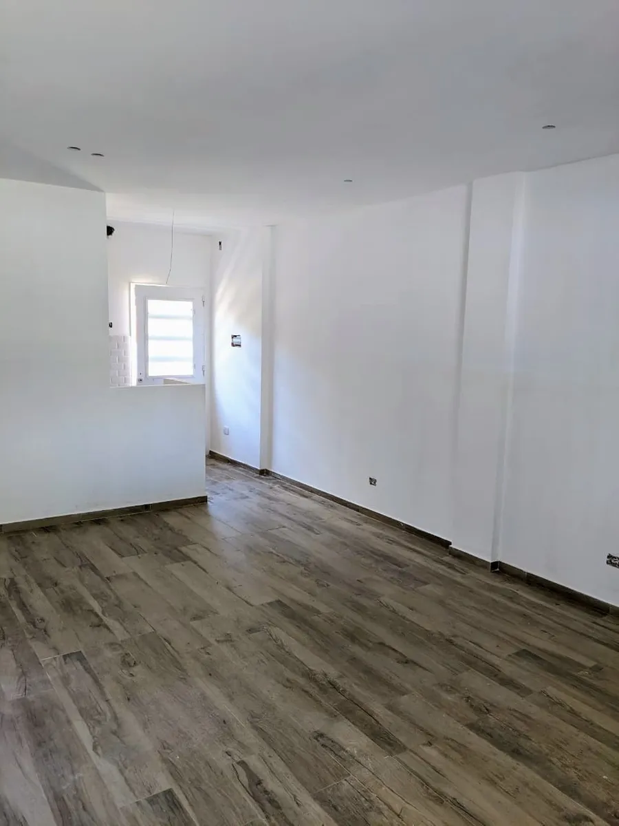 Departamentos Monoambiente con Fondo Verde, Apto Profesional Sobre Avda. Gaona en Ramos Mejia, en Venta