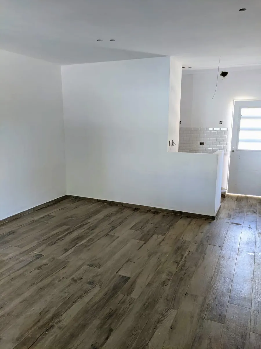 Departamentos Monoambiente con Fondo Verde, Apto Profesional Sobre Avda. Gaona en Ramos Mejia, en Venta