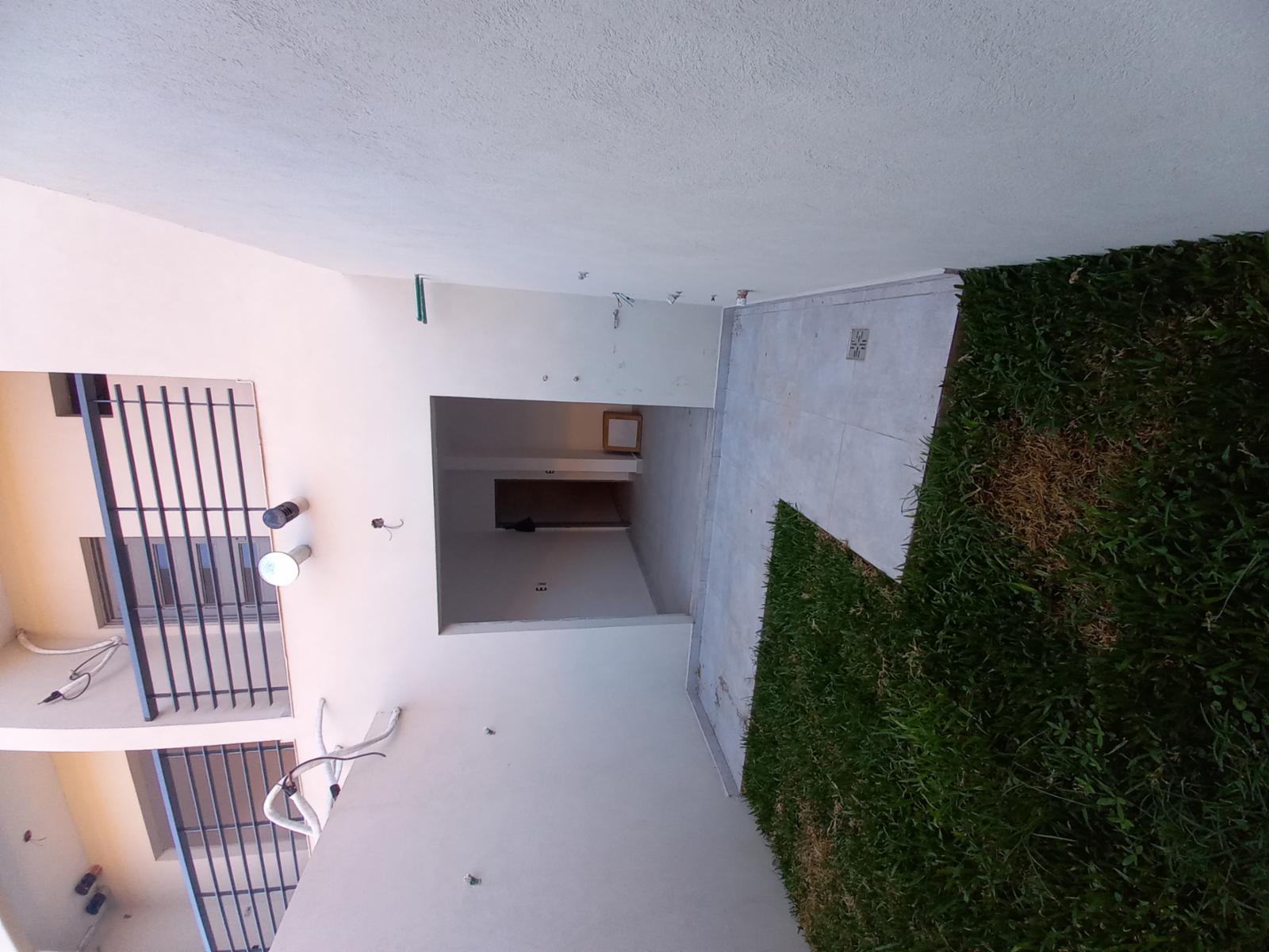 Departamento de 2 ambientes en planta baja con patio en Venta en Villa Luzuriaga a Precio Promocional — foto 15