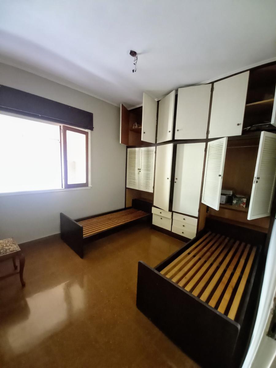 Excelente Casa de 3 ambientes con fondo verde pileta y quincho zona colegio Don Bosco — foto 14