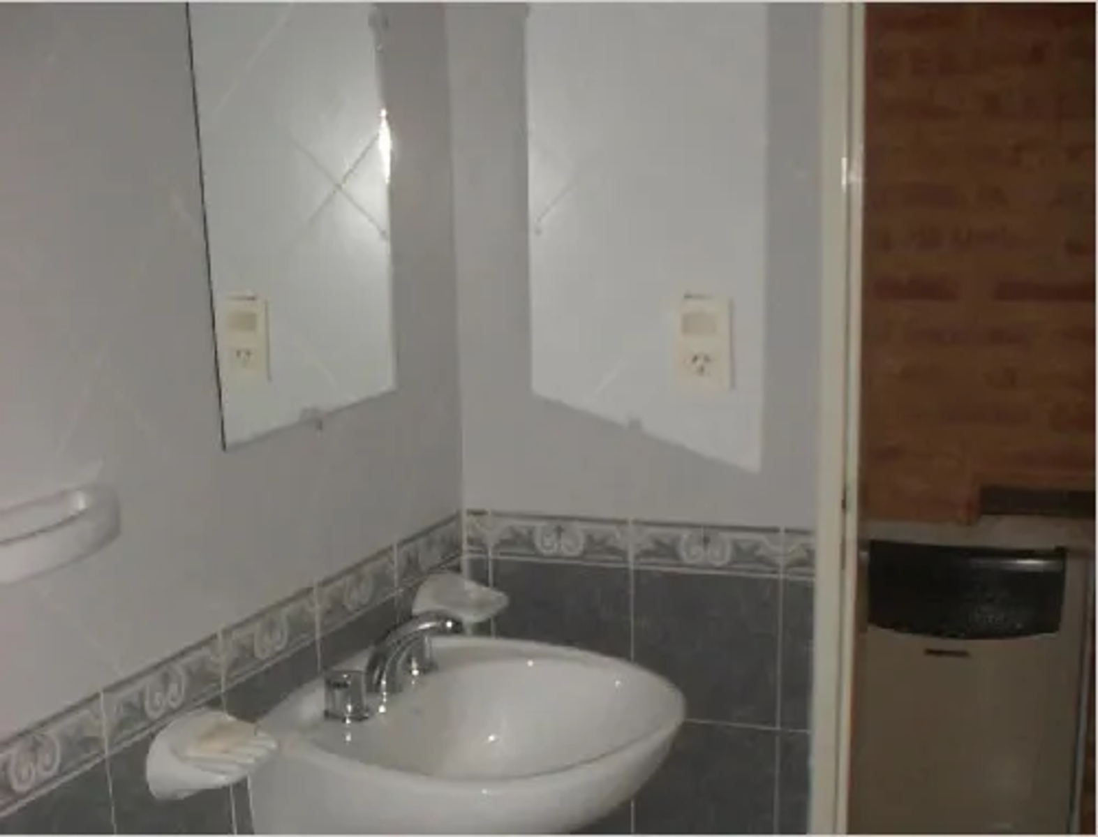 Hermoso complejo de 9 departamento en Venta - 11